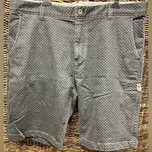 Carbon2Cobalt-Mens Size:40 Geometric Shorts, Extra button, Black/Grey